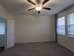 100 Montauk Loop in Georgetown, TX - Building Photo - Building Photo