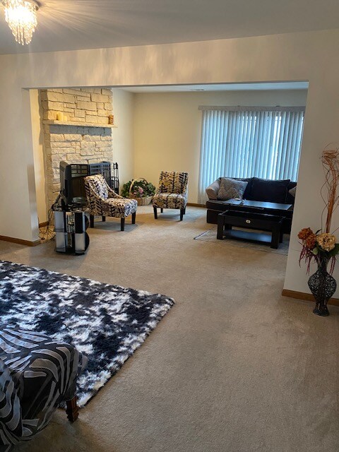 8821 N Greenwood Ave, Unit # 2 in Niles, IL - Foto de edificio - Building Photo