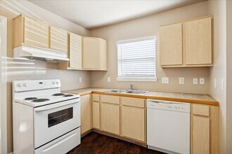 1225 W 25th St in Houston, TX - Foto de edificio - Building Photo