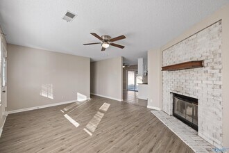 13935 SW Wyandotte Dr in Huntsville, AL - Building Photo - Building Photo