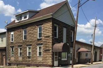 1145 Main St in Johnstown, PA - Building Photo