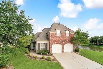 109 Grand Champions Ln in Slidell, LA - Building Photo - Building Photo