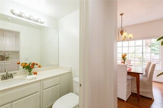 14043 Lemoli Ave in Hawthorne, CA - Building Photo - Building Photo