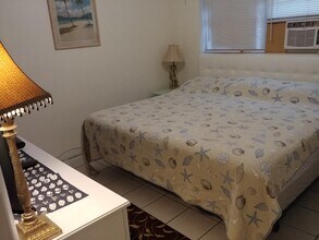 120 NE 20th Ave, Unit #2 in Deerfield Beach, FL - Building Photo - Building Photo
