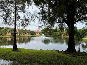 10733 Cleary Blvd in Plantation, FL - Building Photo - Building Photo