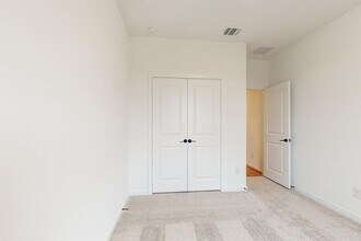 21815 Sunshine Cove Ln in Cypress, TX - Building Photo - Building Photo