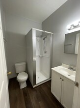 205 E College St-Unit -205-B in Crawfordsville, IN - Foto de edificio - Building Photo