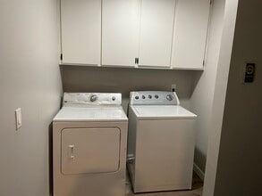 1615 4th St in Cheney, WA - Building Photo - Building Photo