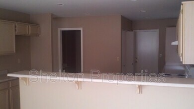 6822 W Louise Dr in Glendale, AZ - Foto de edificio - Building Photo