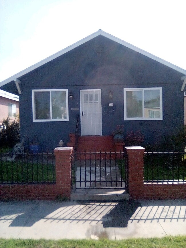 property at 558 Brooks Ave