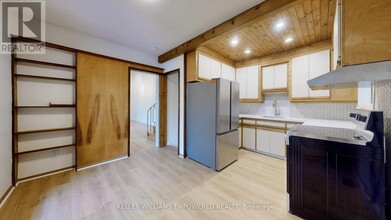 34 Cedarbank Crescent in Toronto, ON - Building Photo - Building Photo