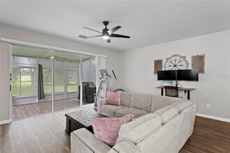 4715 Barnstead Dr in Riverview, FL - Building Photo - Building Photo
