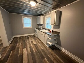 449 Wax Rd SE in Silver Creek, GA - Building Photo - Building Photo