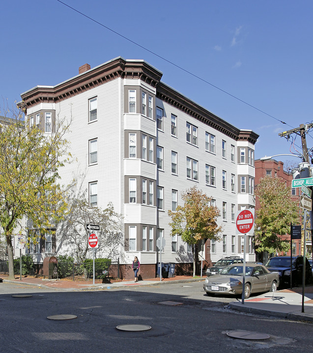 51 Norfolk St in Cambridge, MA - Building Photo