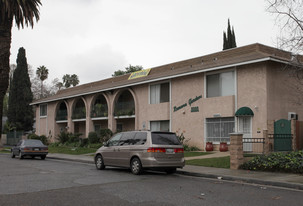 Ramona Garden Apartments