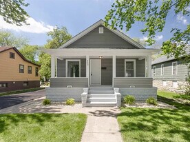 453 Water St in Joliet, IL - Building Photo