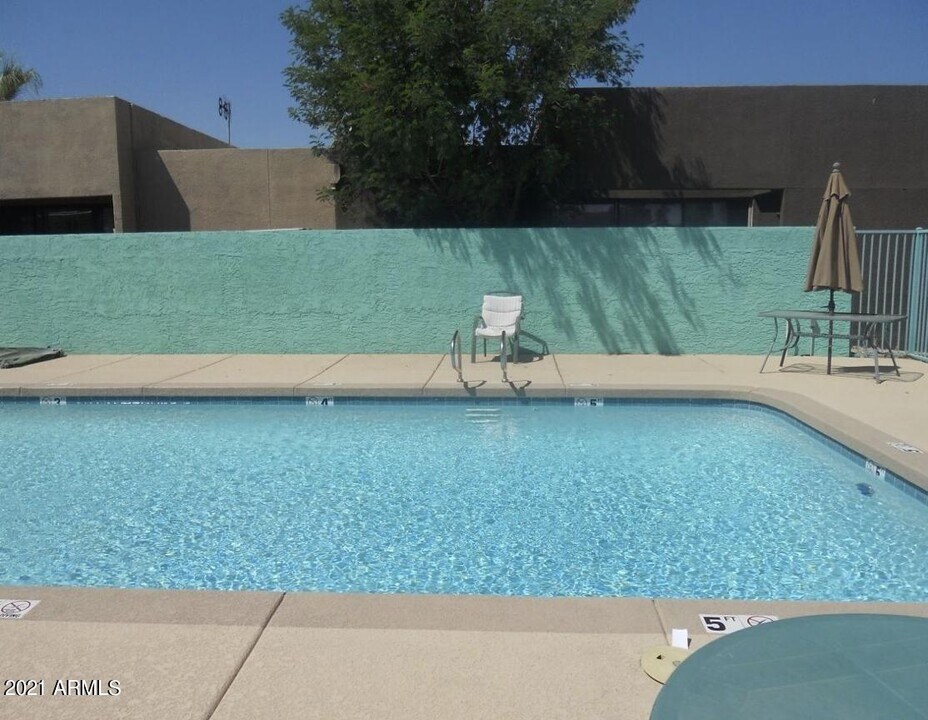 16041 N 31st St-Unit -18 in Phoenix, AZ - Building Photo