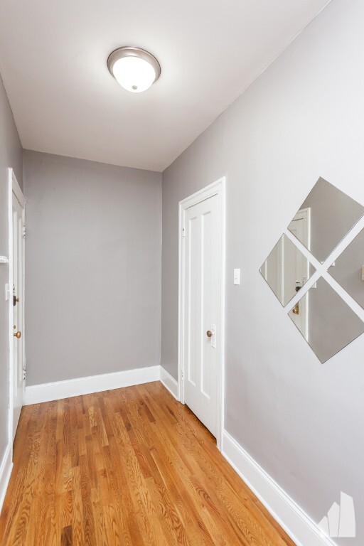 622 W Stratford Plz, Unit 1S in Chicago, IL - Building Photo - Building Photo