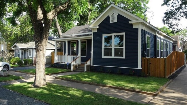property at 1321 Summer St