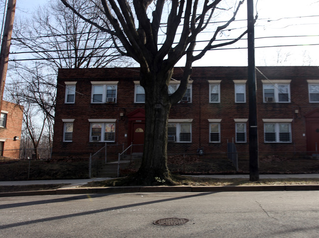 2855 Denver St SE in Washington, DC - Building Photo - Building Photo