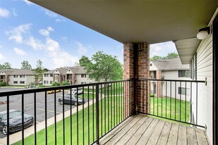 Westfield Club Apartments