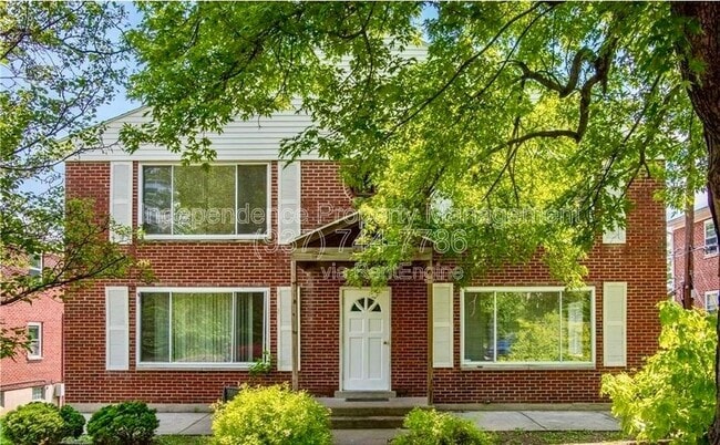 property at 4278 Catalpa Dr.