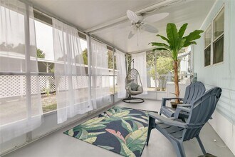 7815 Greenlawn Dr in New Port Richey, FL - Building Photo - Building Photo