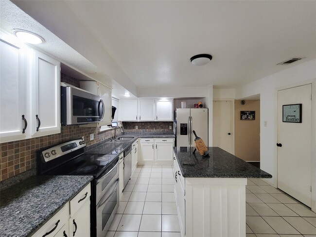 property at 25303 Avery Hill Ln