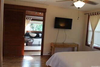 66-210 Kamehameha Highway Unit B in Haleiwa, HI - Foto de edificio - Building Photo