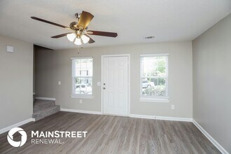 5329 Brickleberry Way in Douglasville, GA - Foto de edificio - Building Photo