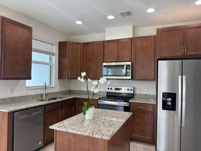 16452 Millenium Ct in Westlake, FL - Building Photo - Building Photo