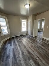 259 Grove St in Waterbury, CT - Building Photo - Building Photo