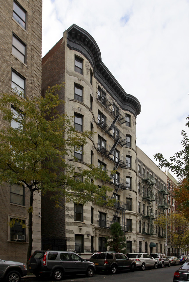 Stonehenge 107 in New York, NY - Building Photo - Building Photo