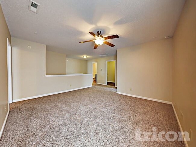 10787 Emery Dr in Indianapolis, IN - Foto de edificio - Building Photo