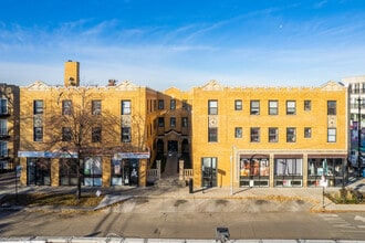 2635-2639 W Devon Ave in Chicago, IL - Building Photo - Building Photo