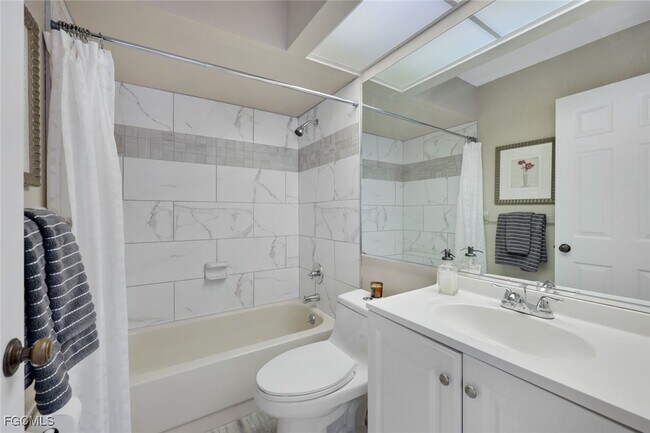 property at 14871 Crescent Cove Dr