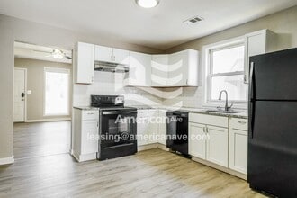 509 Isley Blvd in Excelsior Springs, MO - Building Photo - Building Photo