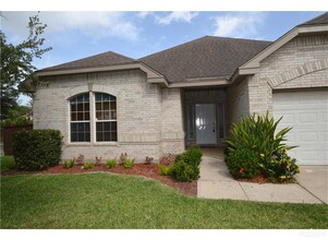 4410 Santa Fabiola St in Mission, TX - Building Photo - Building Photo