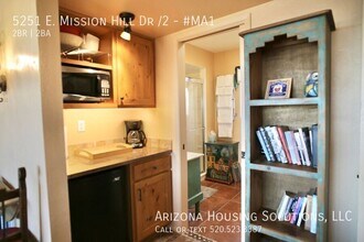 5251 E Mission Hill Dr in Tucson, AZ - Building Photo - Building Photo