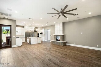 7309 E Rovey Ave in Scottsdale, AZ - Building Photo - Building Photo
