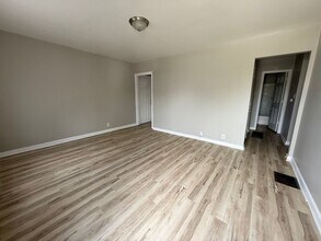 New Listing - Brookside Park 3 Bedroom Home in Indianapolis, IN - Building Photo - Building Photo