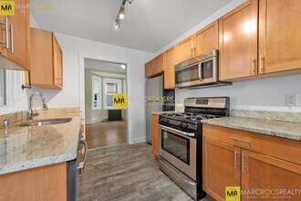5 Murdock Ter, Unit 5 in Boston, MA - Foto de edificio - Building Photo