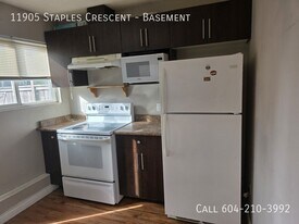 11905 Staples Crescent in Delta, BC - Building Photo