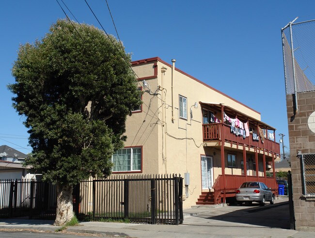 28-30 6th St in Richmond, CA - Building Photo - Building Photo