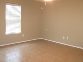 8319 Obsidian Ct in Rosharon, TX - Building Photo - Building Photo