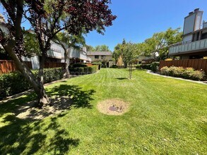 6254 Joaquin Murieta Ave in Newark, CA - Building Photo - Building Photo