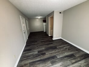 Tanasi Bend Apartments in Madisonville, TN - Foto de edificio - Building Photo