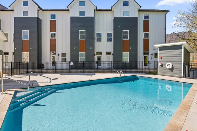 property at 1474 Stockyard Pl
