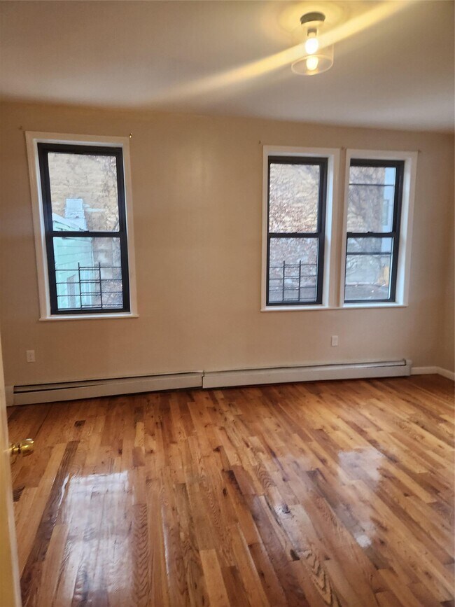 3552 Willett Ave in Bronx, NY - Building Photo - Building Photo