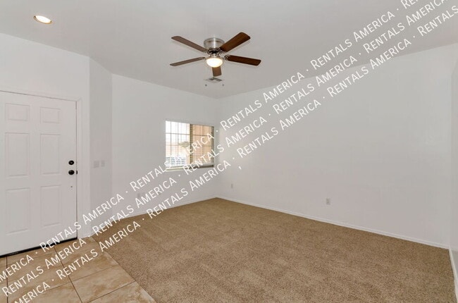 10427 E Rita Ranch Crossing Cir in Tucson, AZ - Building Photo - Building Photo